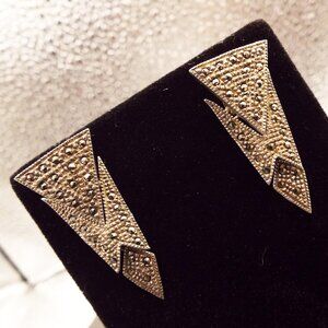 ART DECO STERLING MARCASITE RETICULATED "V" LONG PIERCED EARRINGS 14